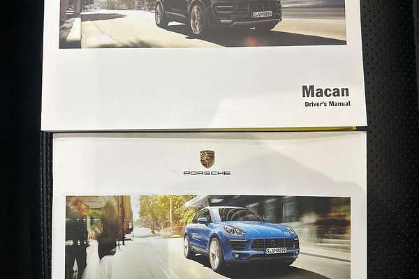 2015 Porsche Macan Turbo 95B