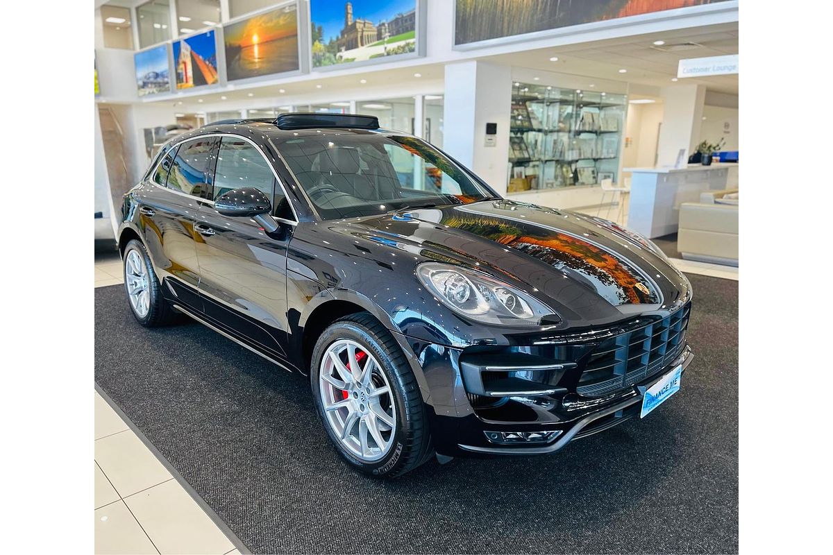 2015 Porsche Macan Turbo 95B