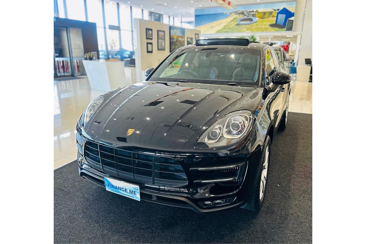 2015 Porsche Macan Turbo 95B
