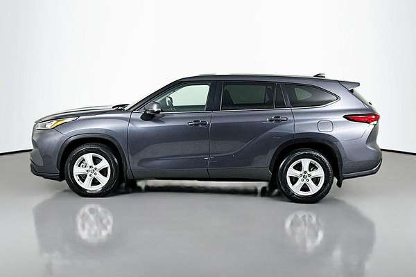 2023 Toyota Kluger GX