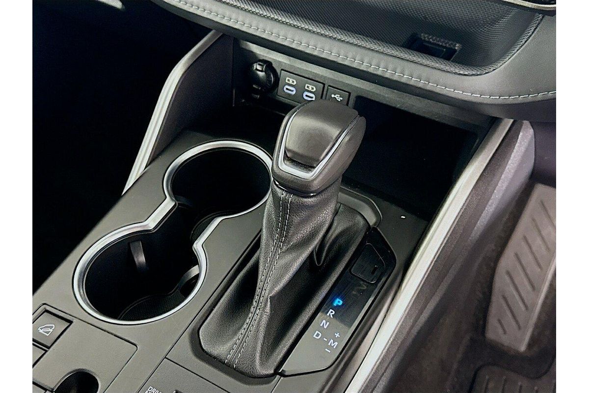 2023 Toyota Kluger GX