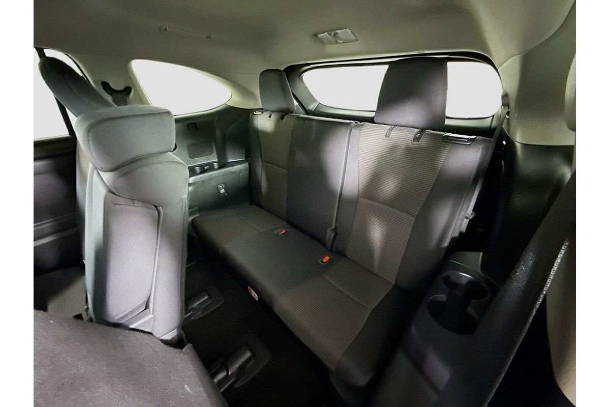 2023 Toyota Kluger GX