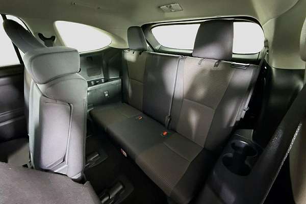 2023 Toyota Kluger GX