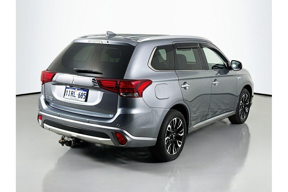 2018 Mitsubishi Outlander PHEV Exceed ZK