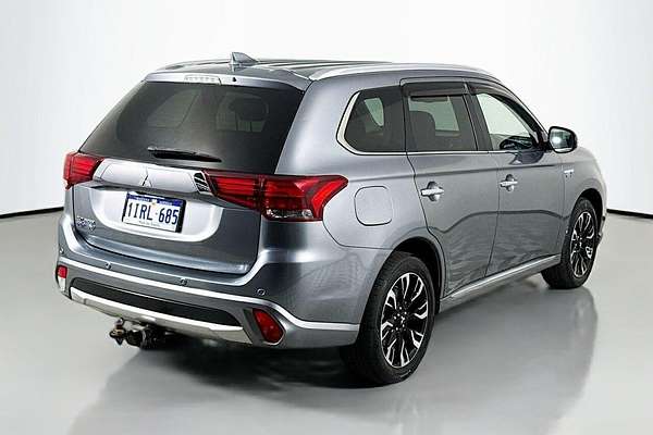 2018 Mitsubishi Outlander PHEV Exceed ZK