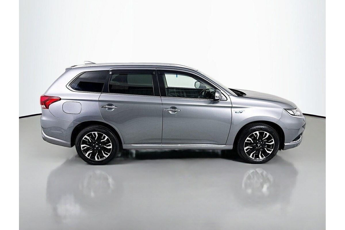 2018 Mitsubishi Outlander PHEV Exceed ZK