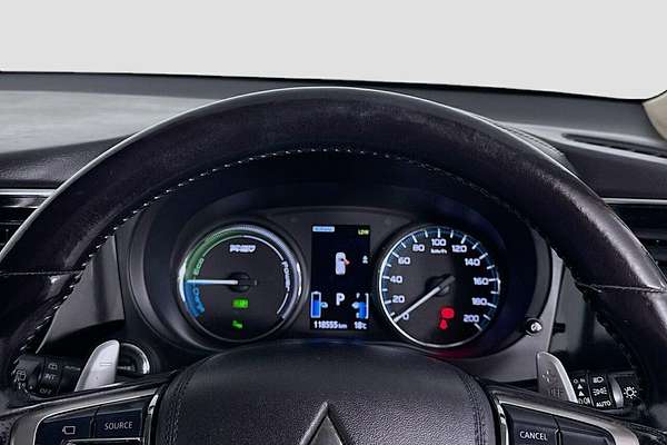 2018 Mitsubishi Outlander PHEV Exceed ZK