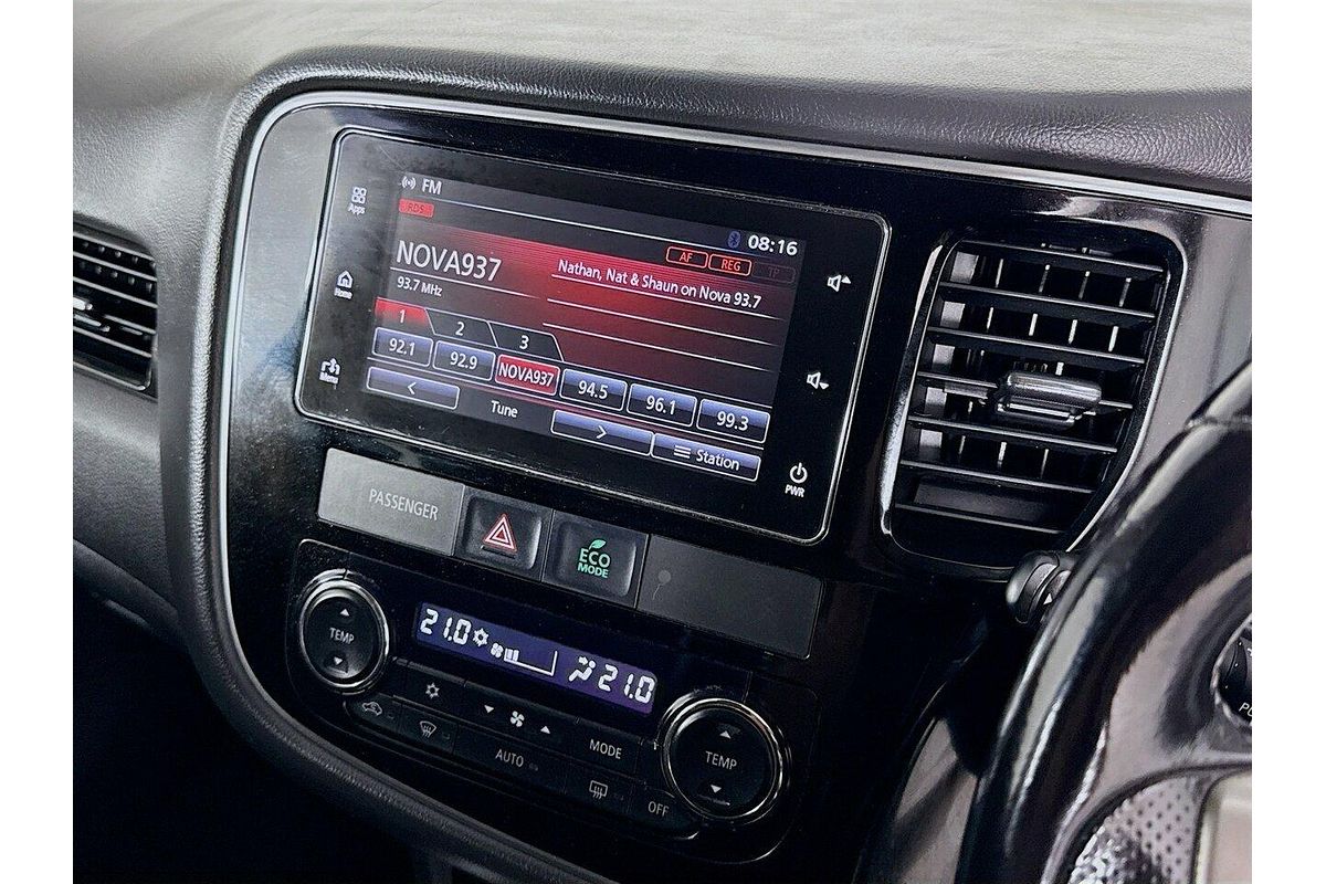 2018 Mitsubishi Outlander PHEV Exceed ZK