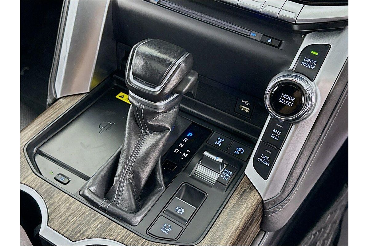 2022 Toyota Landcruiser VX FJA300R