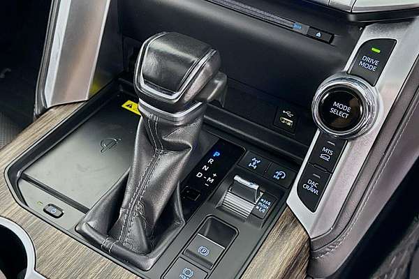 2022 Toyota Landcruiser VX FJA300R