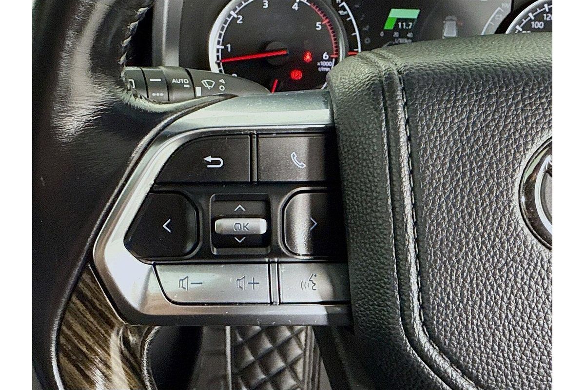 2022 Toyota Landcruiser VX FJA300R