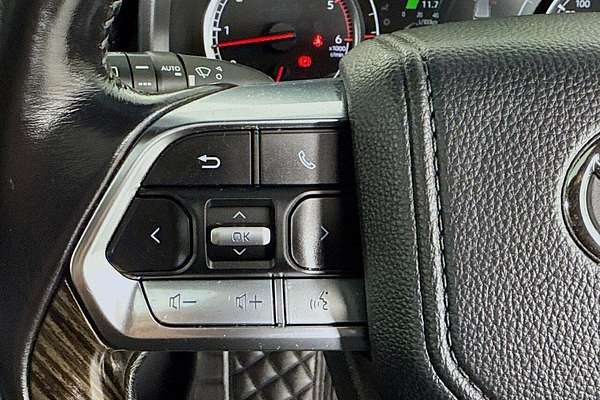 2022 Toyota Landcruiser VX FJA300R