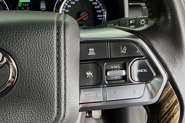 2022 Toyota Landcruiser VX FJA300R