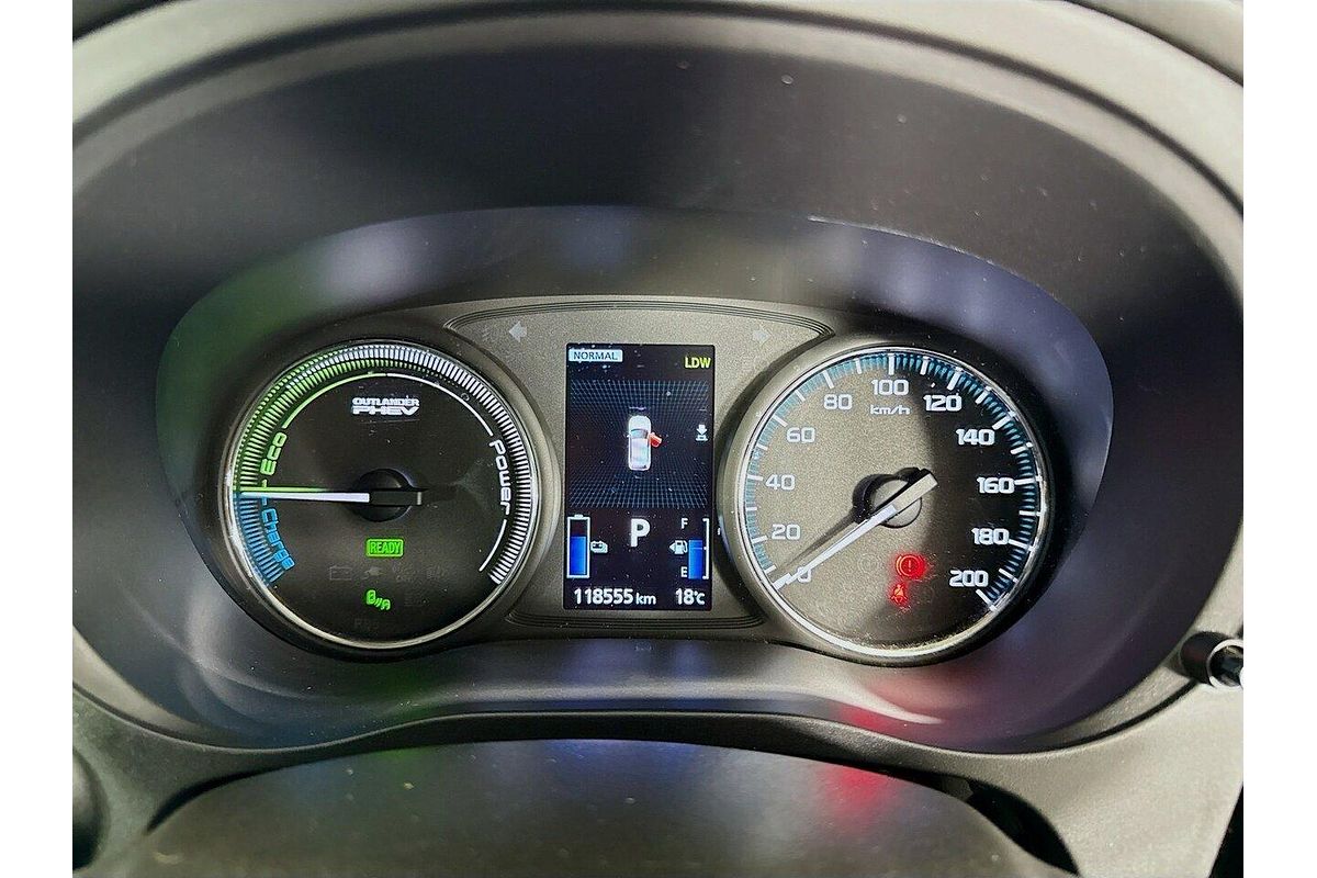 2018 Mitsubishi Outlander PHEV Exceed ZK