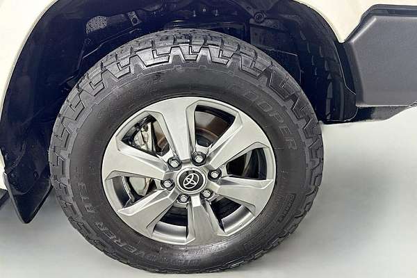 2022 Toyota Landcruiser VX FJA300R