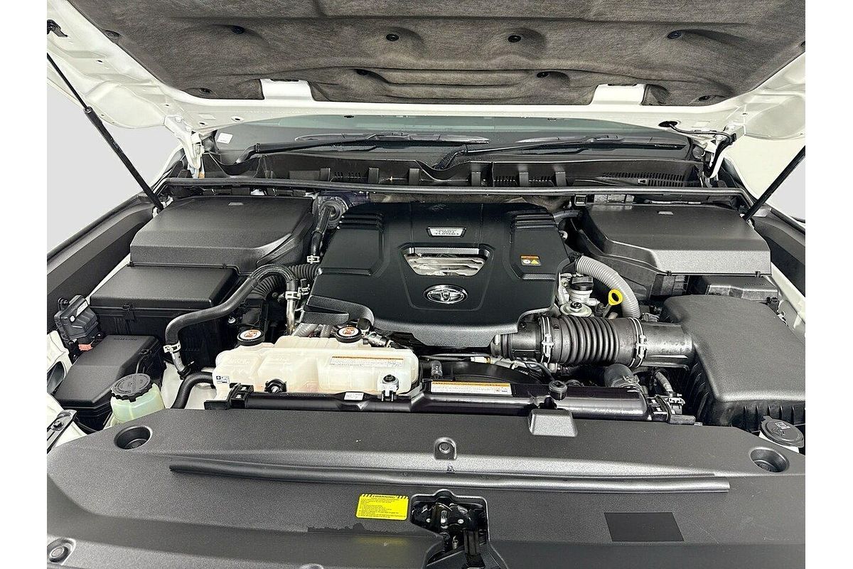 2022 Toyota Landcruiser VX FJA300R