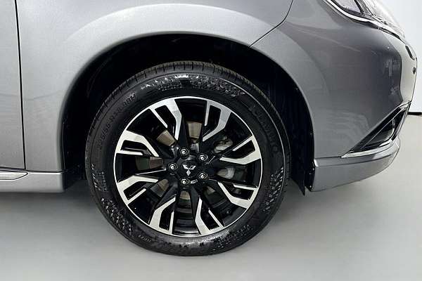 2018 Mitsubishi Outlander PHEV Exceed ZK