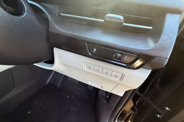2022 Kia Carnival Platinum KA4