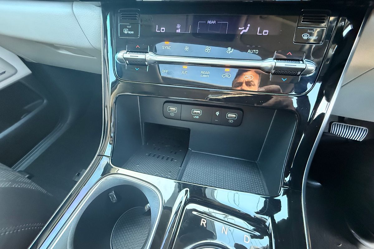 2022 Kia Carnival Platinum KA4