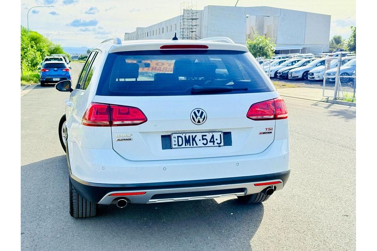2017 Volkswagen Golf Alltrack 132TSI 7