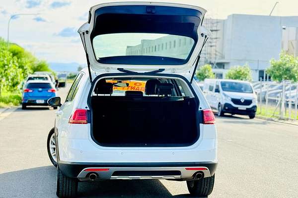 2017 Volkswagen Golf Alltrack 132TSI 7