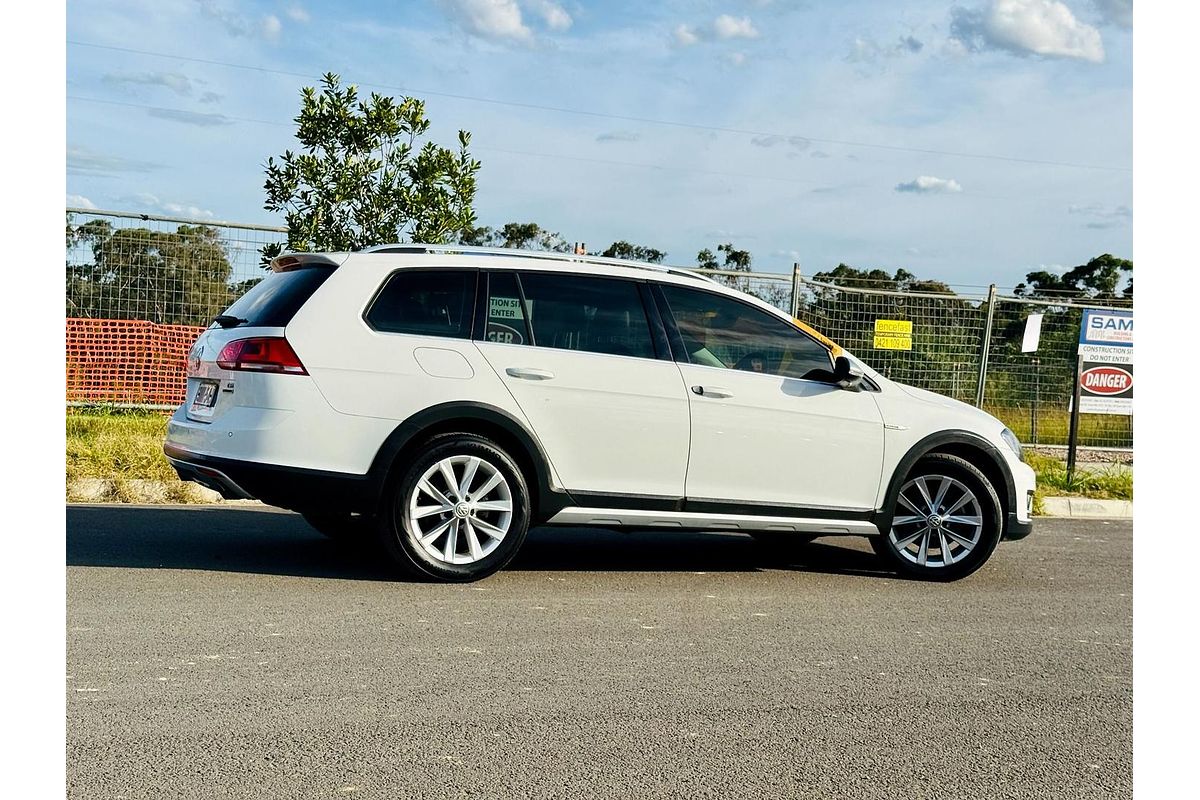 2017 Volkswagen Golf Alltrack 132TSI 7
