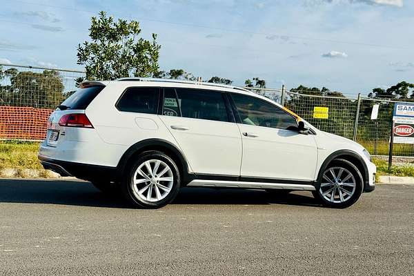 2017 Volkswagen Golf Alltrack 132TSI 7