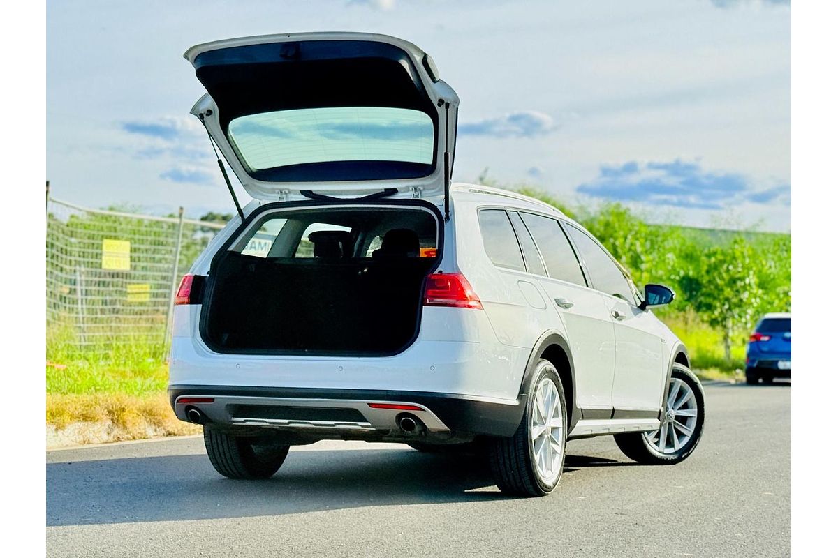 2017 Volkswagen Golf Alltrack 132TSI 7