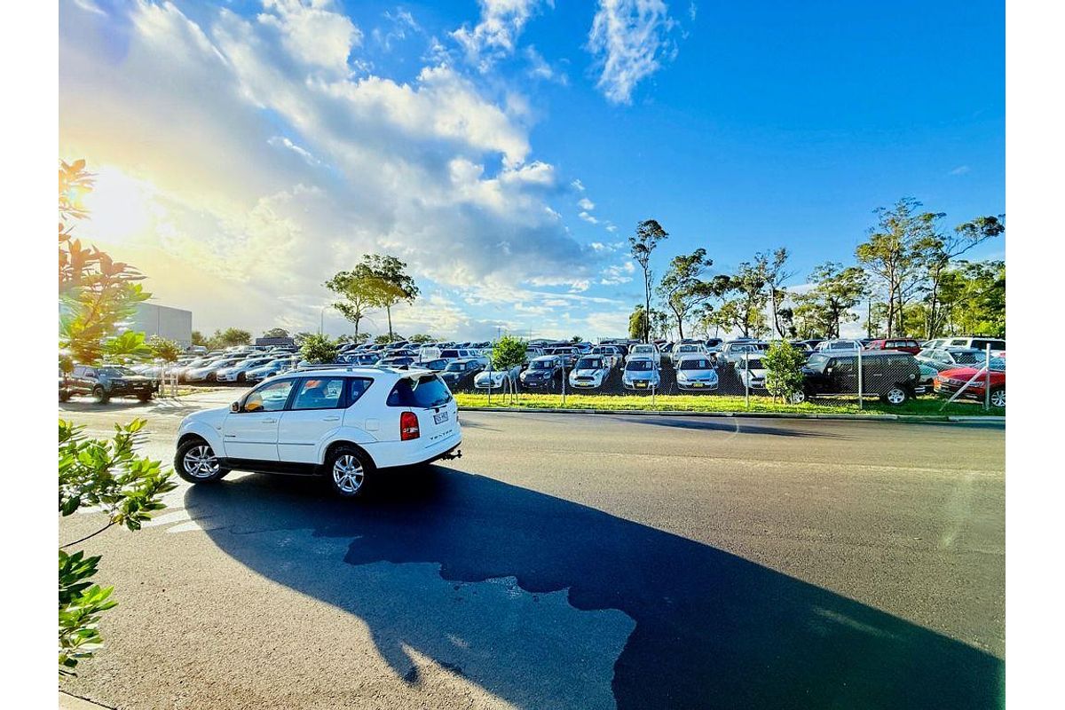 2012 SsangYong Rexton RX270 Y285 II