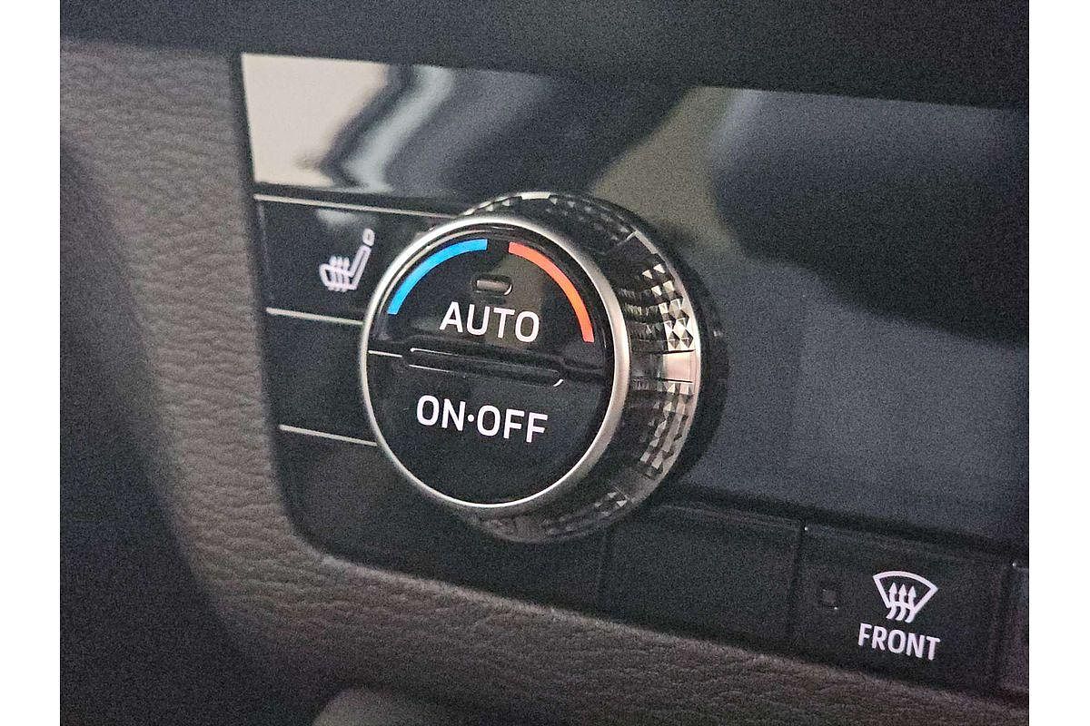 2025 Mitsubishi Outlander Aspire ZM