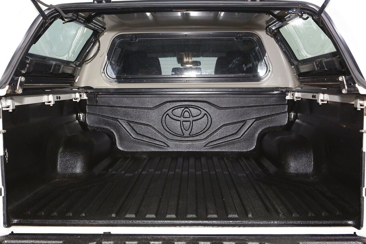 2020 Toyota Hilux SR5 GUN126R 4X4