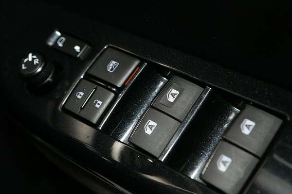 2020 Toyota Hilux SR5 GUN126R 4X4