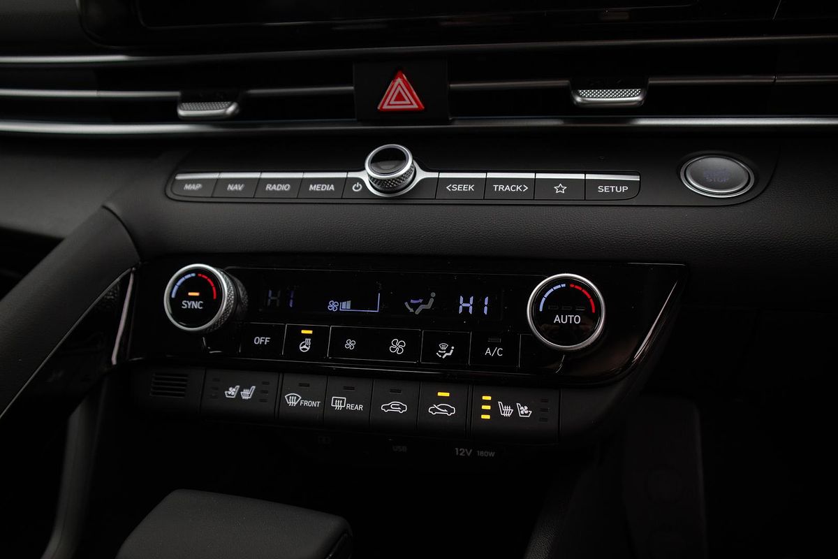 2025 Hyundai i30 Premium CN7.V2