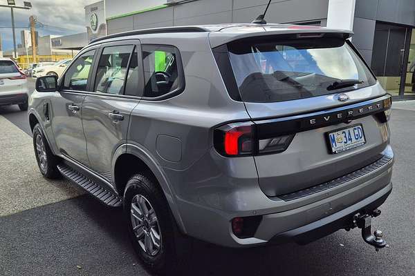 2024 Ford Everest Ambiente 2.0L