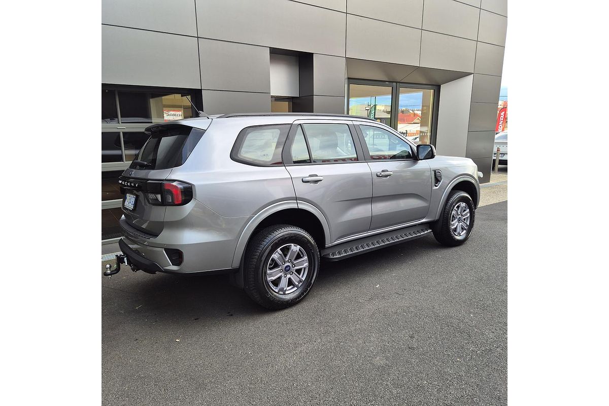 2024 Ford Everest Ambiente 2.0L