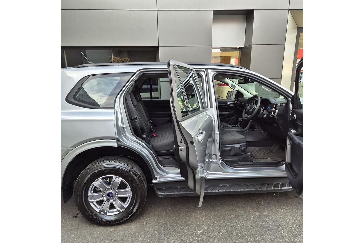 2024 Ford Everest Ambiente 2.0L
