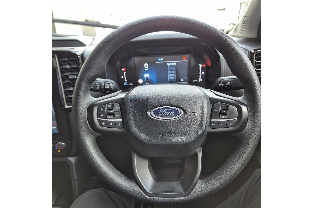 2024 Ford Everest Ambiente 2.0L