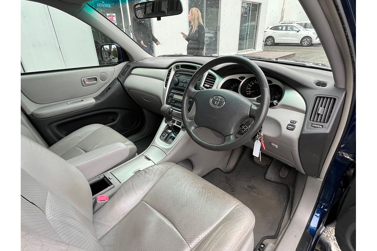 2004 Toyota Kluger CVX MCU28R