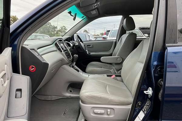 2004 Toyota Kluger CVX MCU28R