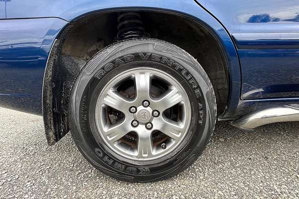 2004 Toyota Kluger CVX MCU28R