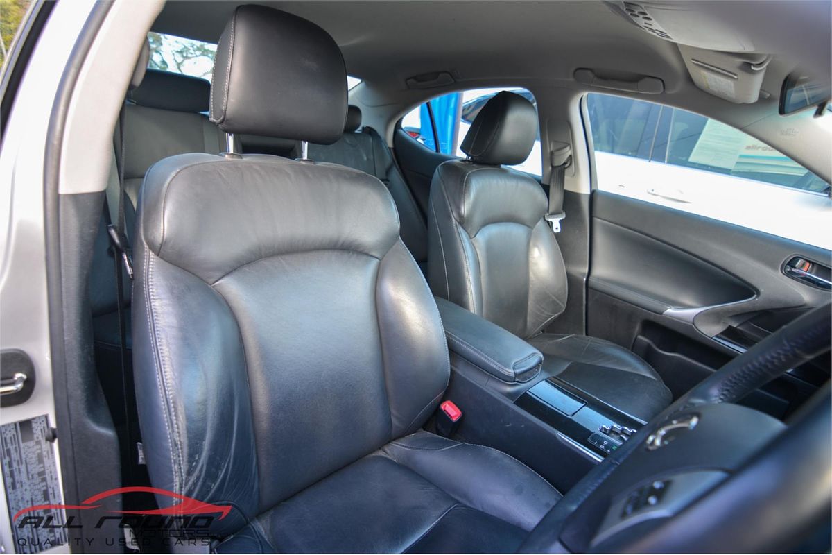 2011 Lexus IS PRESTIGE GSE20R MY11