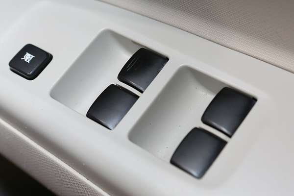 2013 Mitsubishi Mirage ES LA
