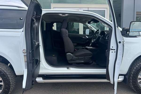 2023 Isuzu D-MAX LS-U 4X4
