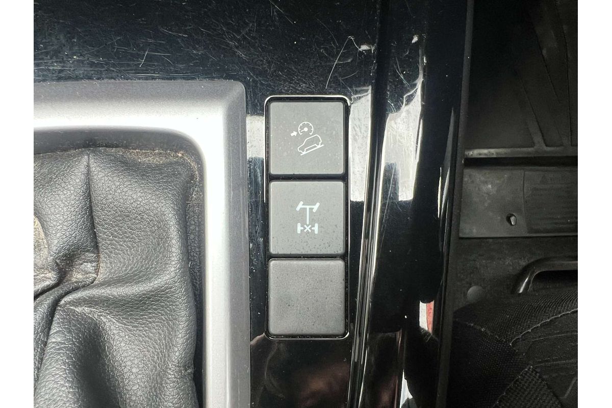 2023 Isuzu D-MAX LS-U 4X4