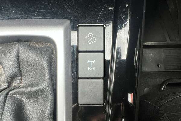 2023 Isuzu D-MAX LS-U 4X4