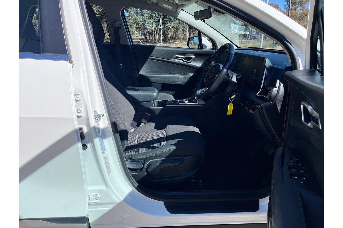 2022 Kia Sportage S NQ5