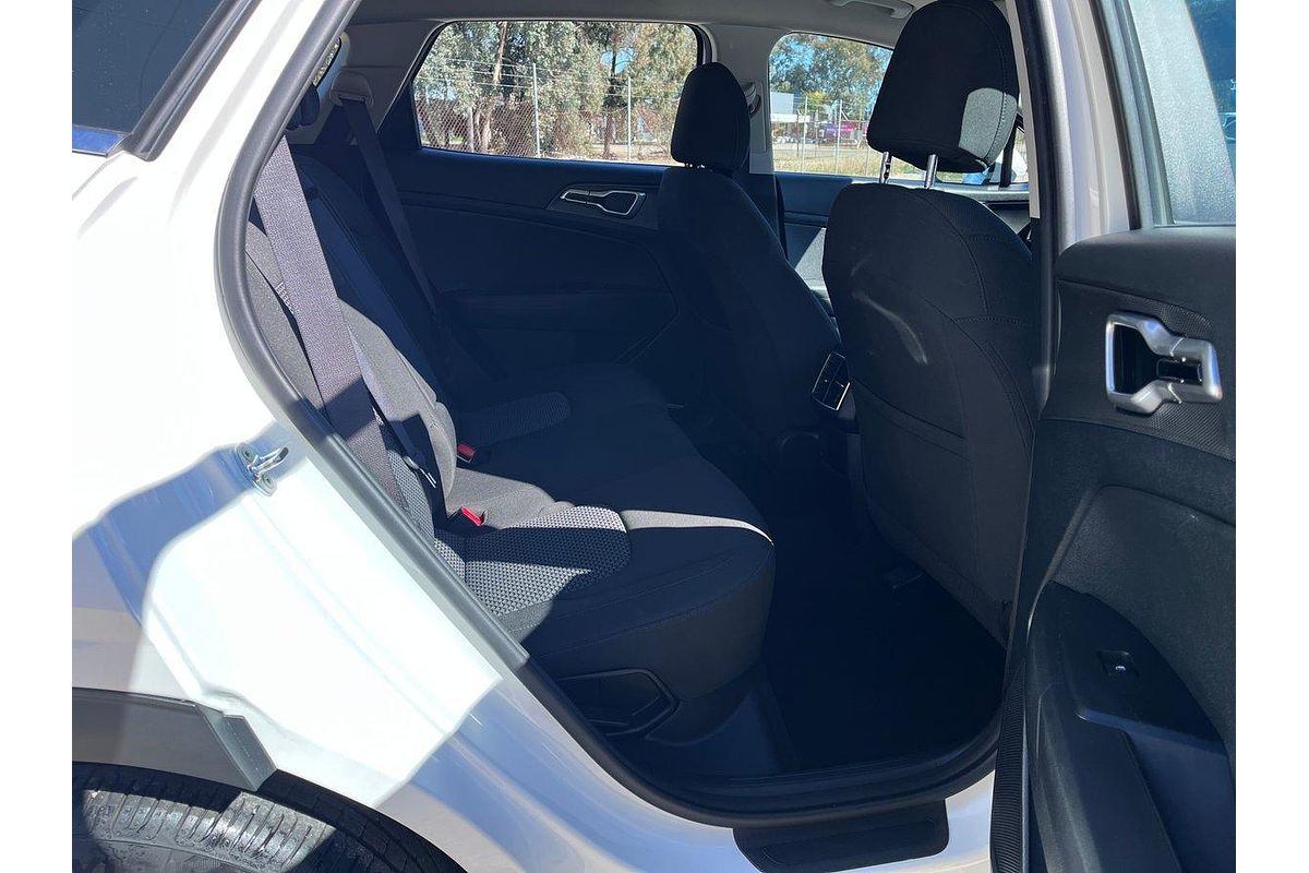 2022 Kia Sportage S NQ5