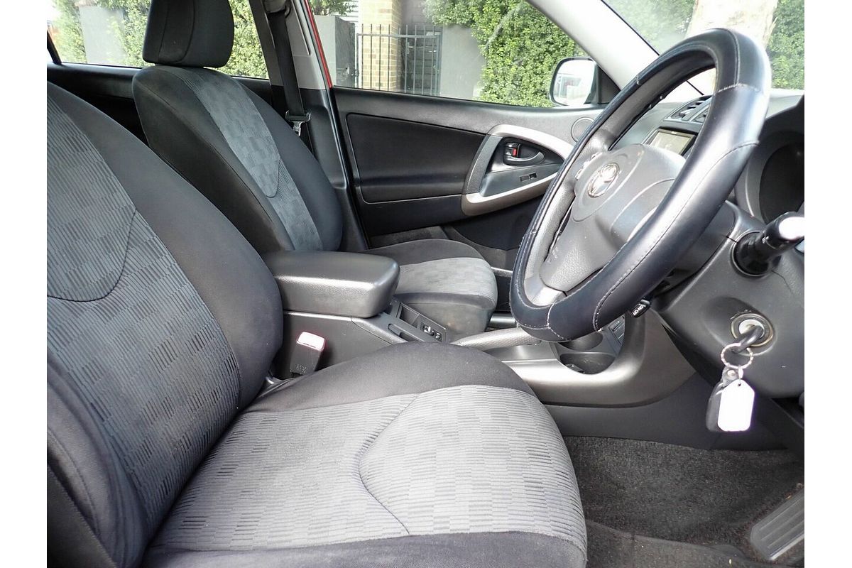 2011 Toyota RAV4 CV ACA33R