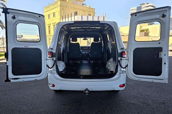 2022 LDV G10 + SV7C