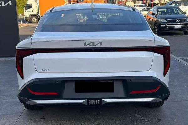 2025 Kia K4 Sport+ CL4m